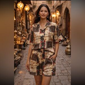 Set 100%Silk Washable Vintage Button Down Shirt/Shorts made in Italy size S/M.